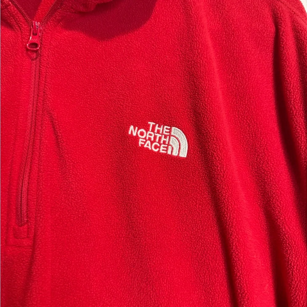 The North Face- Men's 1/4-Zip Red Fleece Jacket - Size XL‎ ♥️
